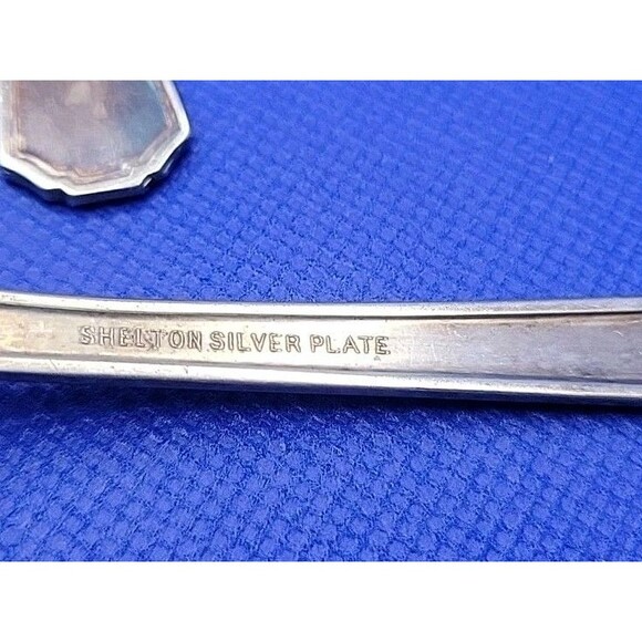 Vintage Wm A. Rogers Silverplate SHELTON Dinner Serving Spoons & Spoons c1935 - Picture 7 of 7